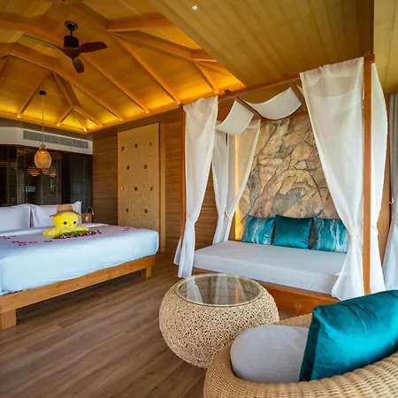 Sinae Phuket Luxury Hotel-3